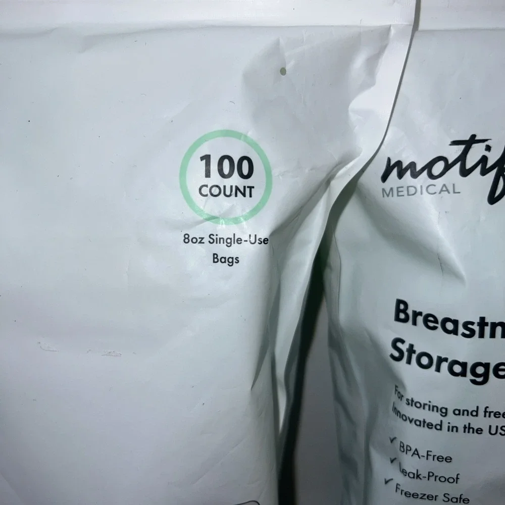Motif Medical Breast Milk Storage Bags 8oz Single‎ Use Bags 200 Count BPA-Free